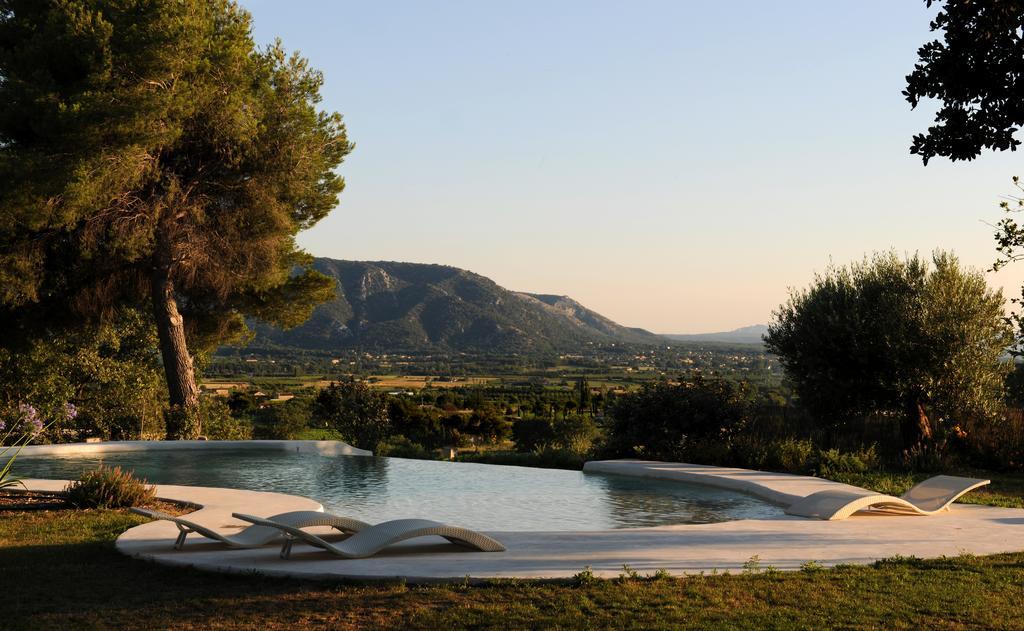 Le Vieux Bistrot Otel Cabrières-dʼAvignon Dış mekan fotoğraf