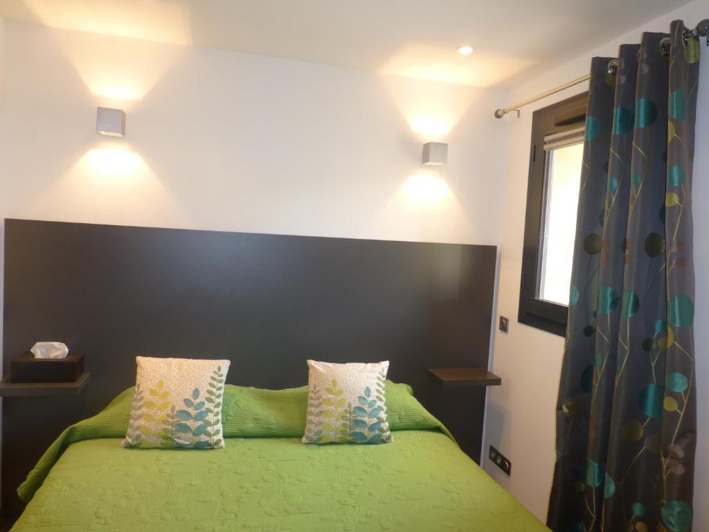 Le Vieux Bistrot Otel Cabrières-dʼAvignon Oda fotoğraf
