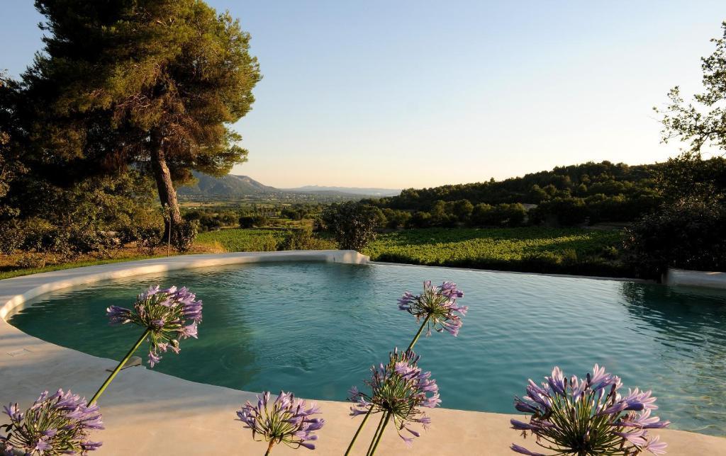 Le Vieux Bistrot Otel Cabrières-dʼAvignon Dış mekan fotoğraf